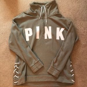 Pink brand sweatshirt, color olive green